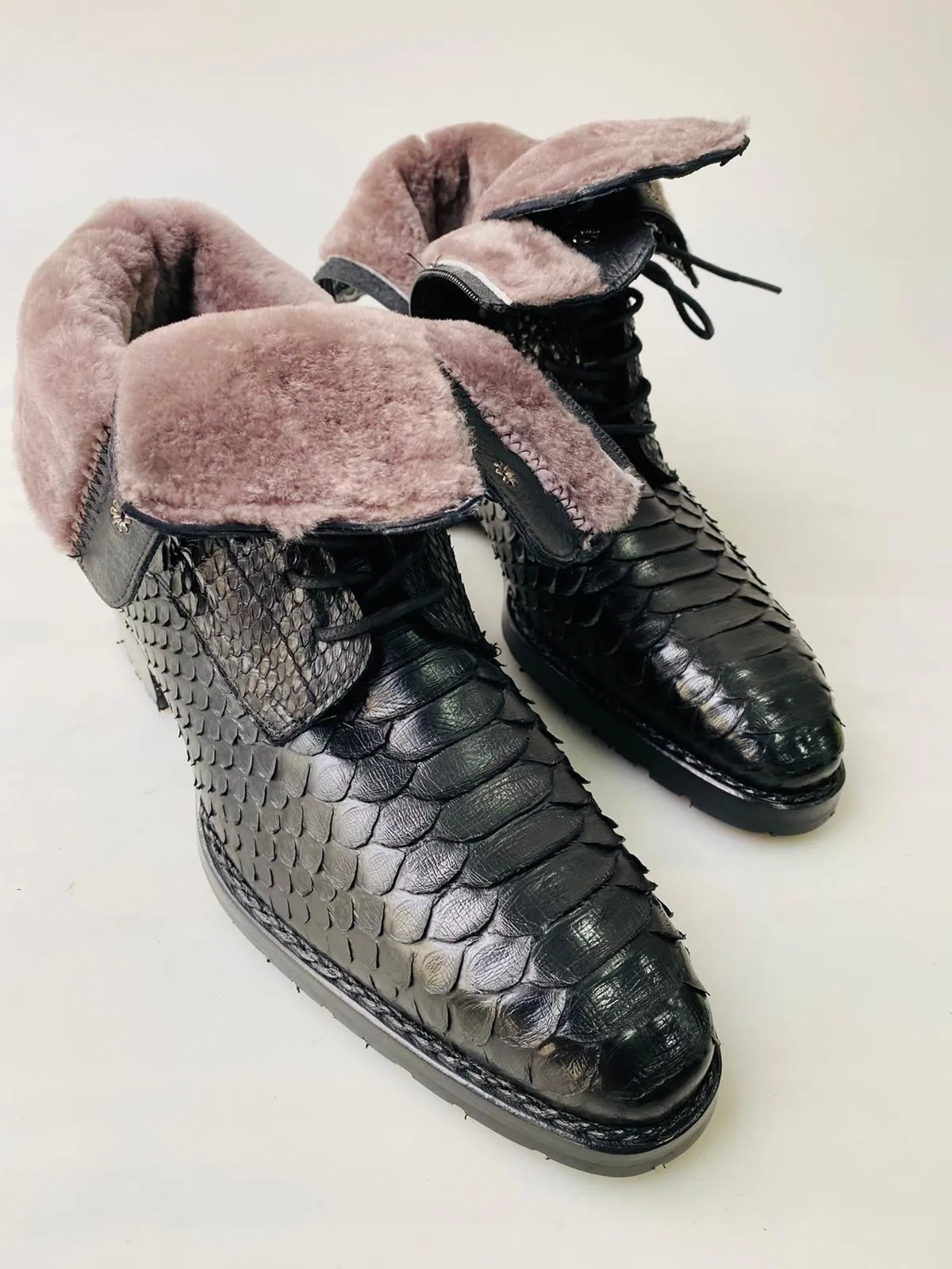 New TucciPolo Mens Winter Luxury Black Boots Handcrafted with Real Python Leather and Fur Lining