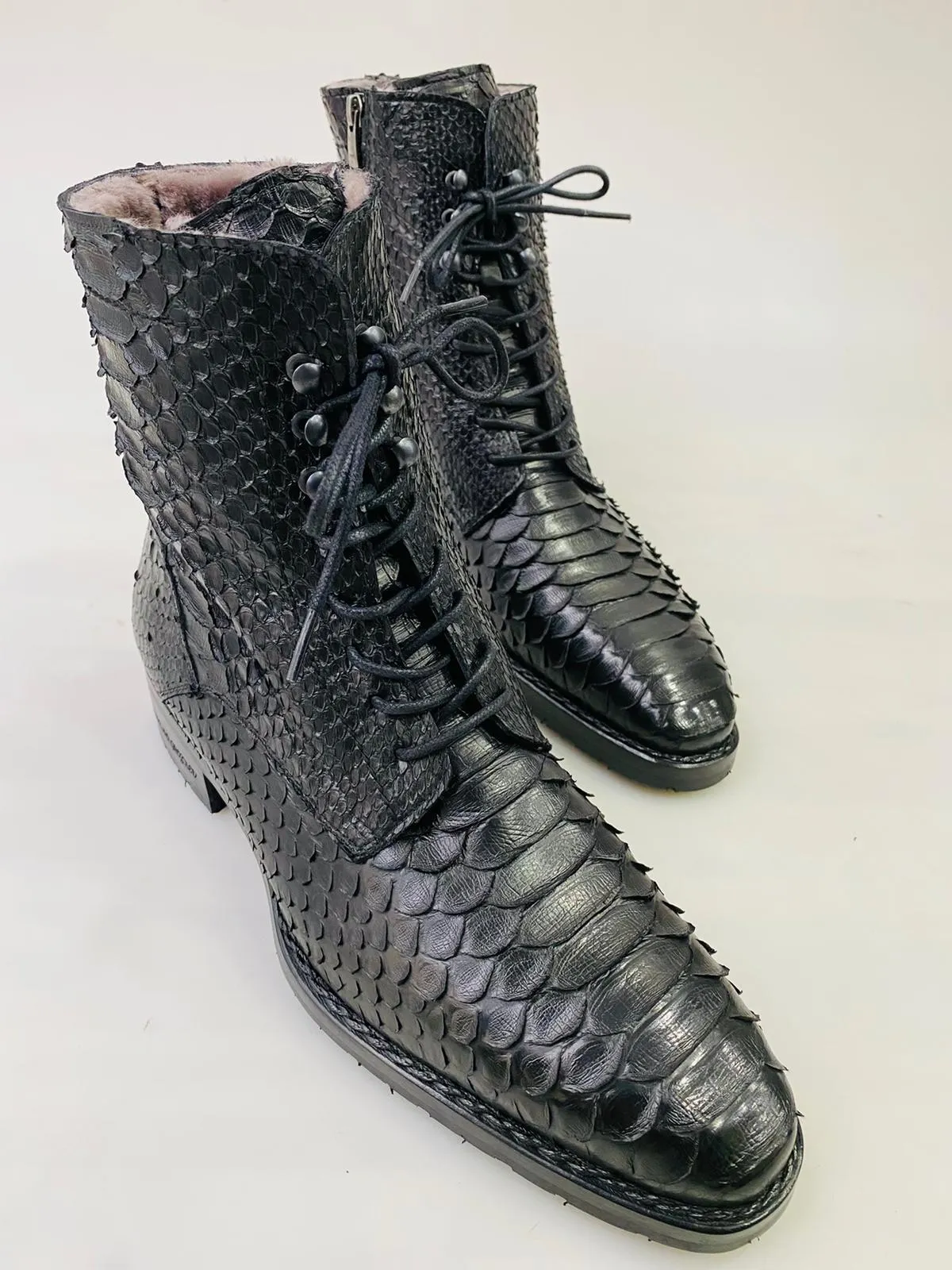 New TucciPolo Mens Winter Luxury Black Boots Handcrafted with Real Python Leather and Fur Lining