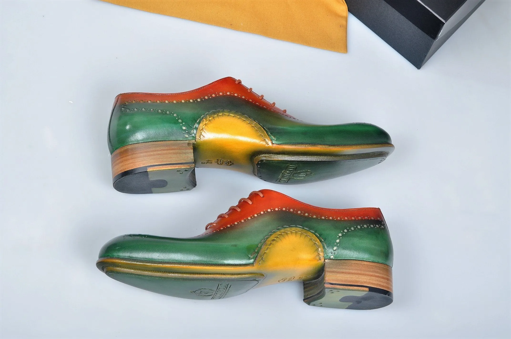 Uniquely Designed TucciPolo Greenish & Prestigiously Handcrafted Oxford Mens Shoes